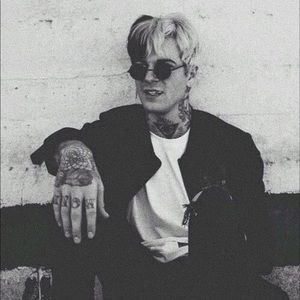 Meet your Posher, Mariana